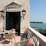 Palazzo Lena Piano Nobile