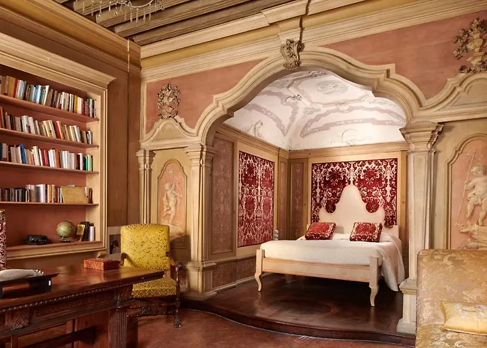 Palazzo Lena Piano Nobile